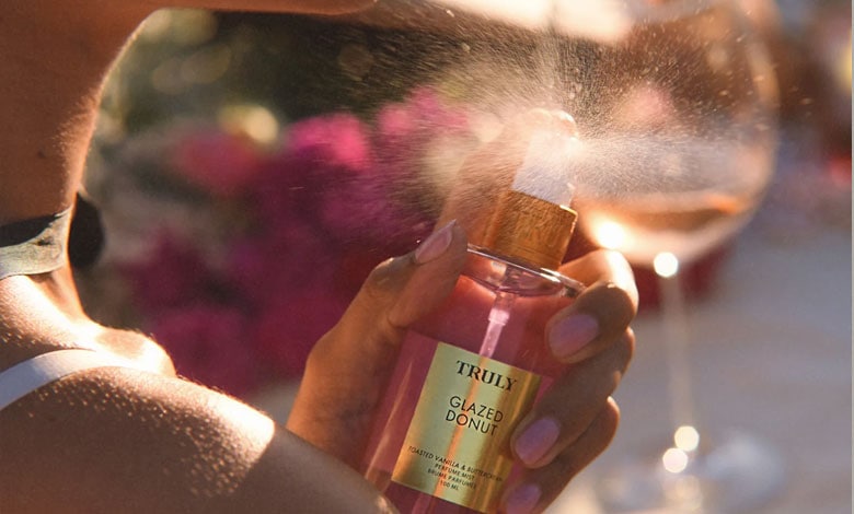 بادی اسپلش چیست؟ آیا می‌تواند جایگزین عطر شود؟