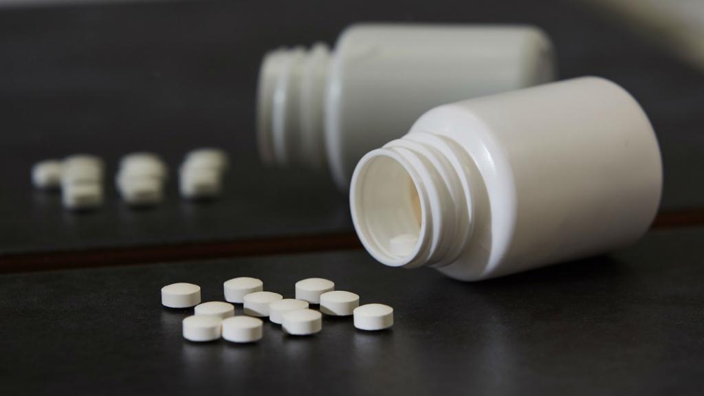 فولیکوژن چیست؟ بررسی جامع خواص شگفت‌انگیز برای پوست و مو