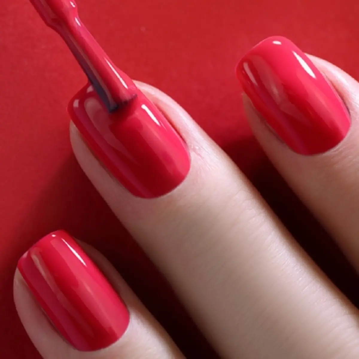 آموزش لاک زدن حرفه‌ای و اصولی ناخن