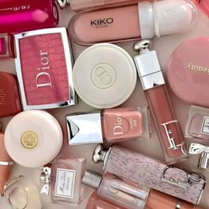 معرفی برند دیور (Dior): تاریخچه، فلسفه و تأثیر بر صنعت مد